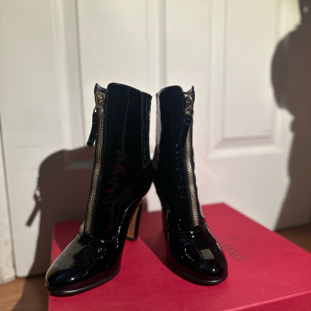 Valentino Garavani Black Patent Heeled Boots